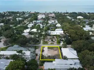 Spacious Lot Ready for Luxury Coastal Home
