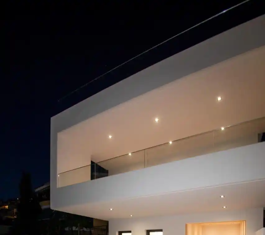 Luxury Detached House with Unique Sea Views