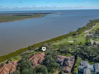 Stunning River Cottage