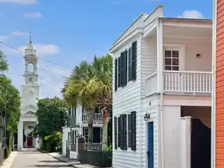 Thoughtfully Updated Early 19th Century Single House