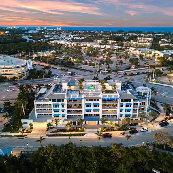 EXCEPTIONAL DESIGNER CONDOMINIUM