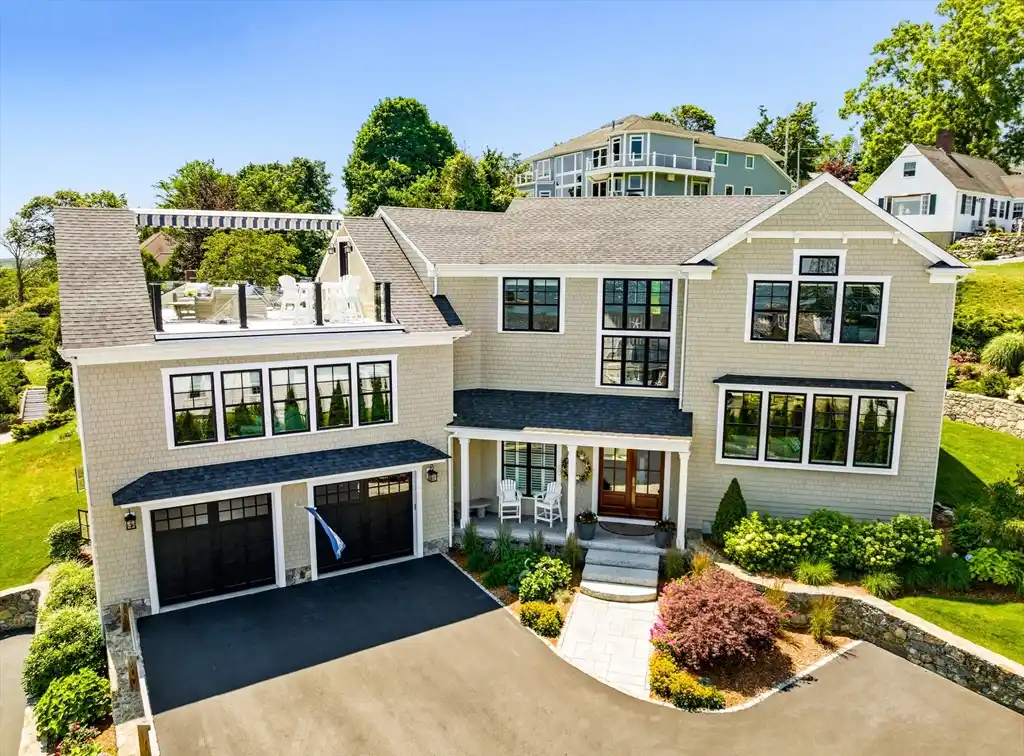 Crow Point Home with Amazing Water Views