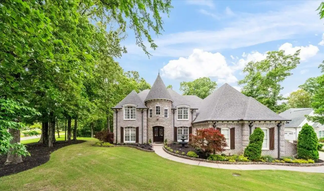 Stunning Beautifully Maintained Home