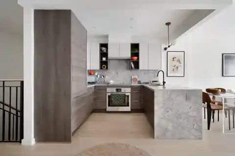Stylish Duplex in a Boutique Building