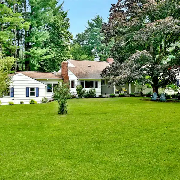 SPRAWLING RANCH ON A PRIME CORNER LOT