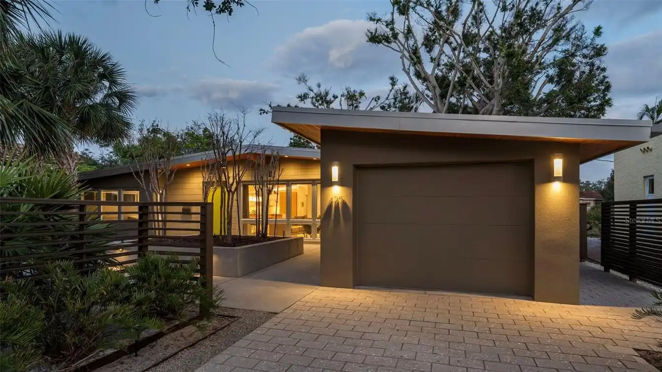 Sophistication with a Tranquil Yet Contemporary Vibe