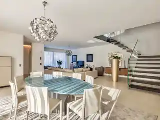Beautiful Modern Home with Views