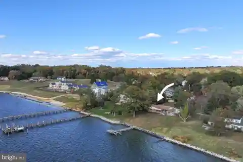 Rare South River Orientation