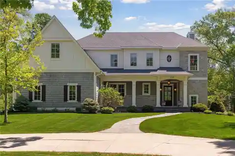 Extraordinary Custom-built Residence