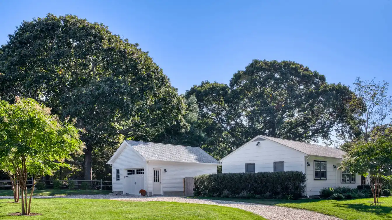 Chic Beach House for Lease