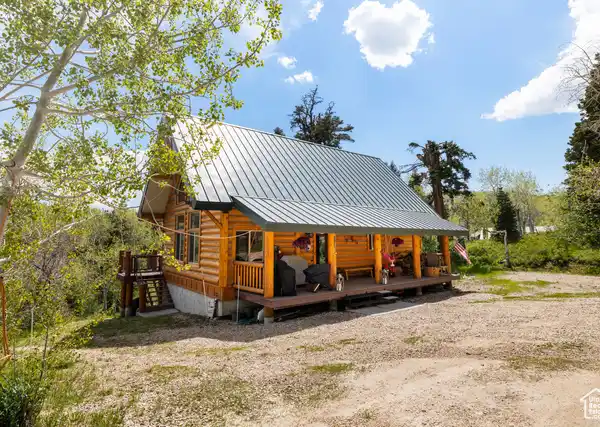 PRIVATE RETREAT IN TOLLGATE CANYON