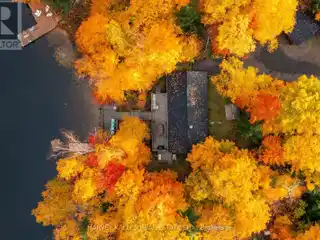 Rare Offering on Crystal-Clear Lake