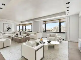 Elegance and Comfort with Amazing Views at the Phoenix