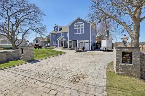 Beautiful Home on a Deep Water Creek