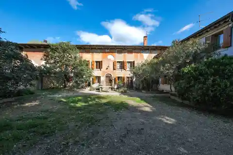 Ancient Venetian Court in Verona with Manor House