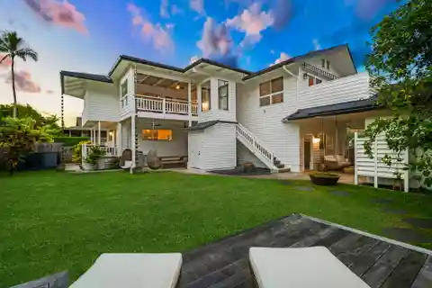 Beautifully Renovated Home in Hanalei