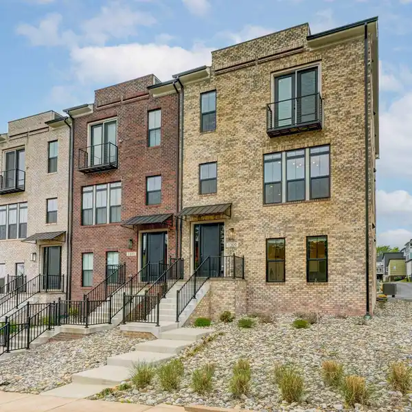 EXQUISITE FOUR-STORY END-UNIT TOWNHOME