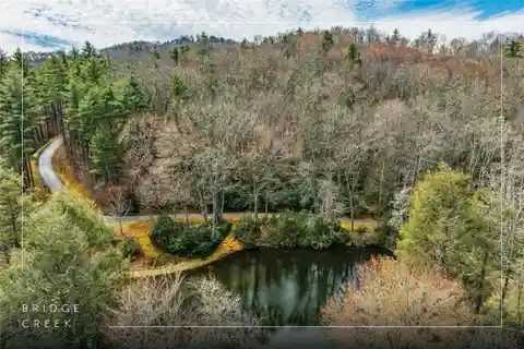 The Perfect Canvas for Your Dream Mountain Retreat