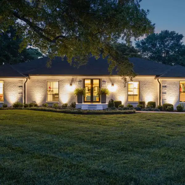SINGLE-LEVEL BRICK HOME WITH POOL