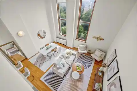 Extraordinary Triplex Residence