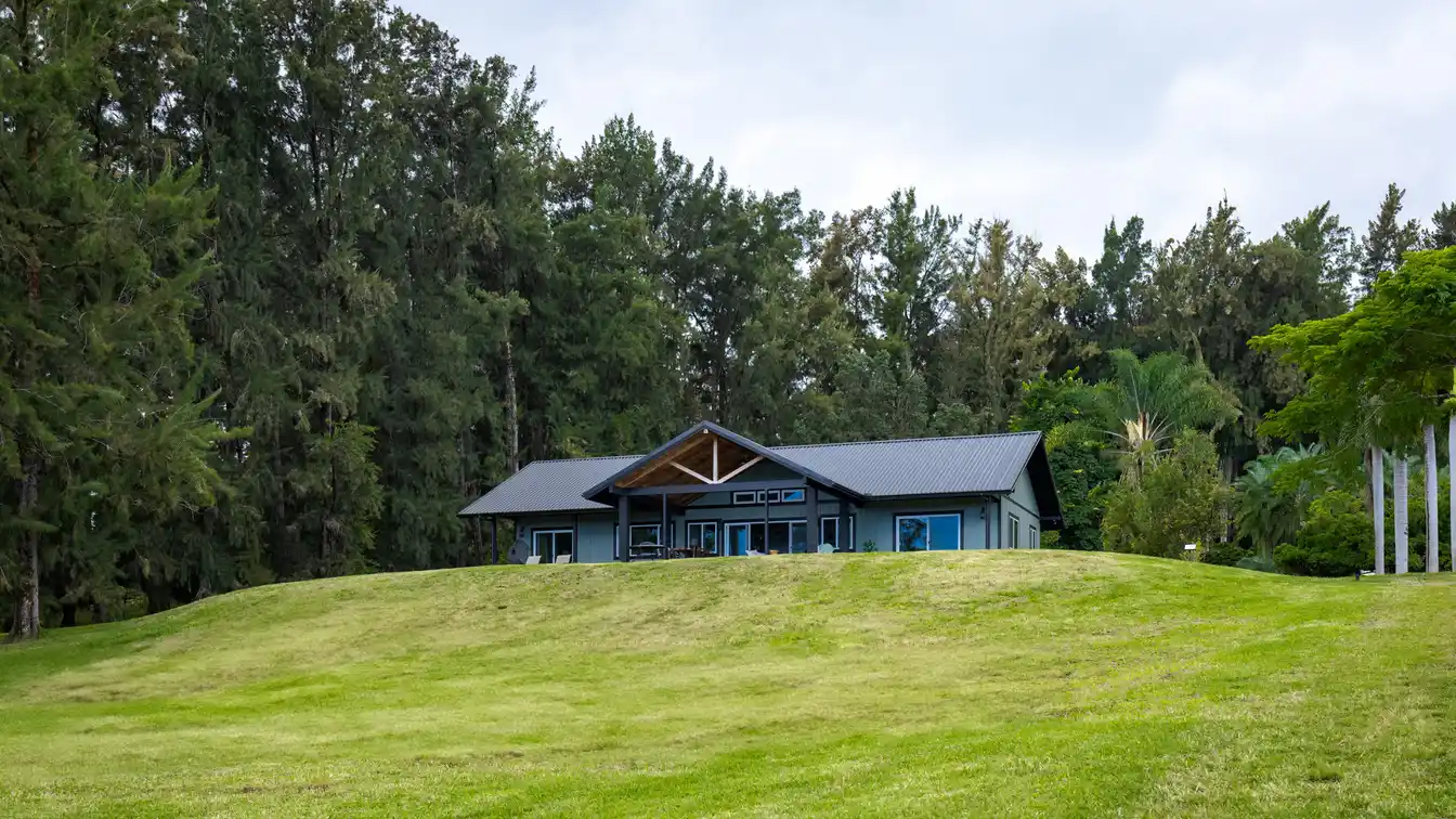 Spectacular Off-grid Estate