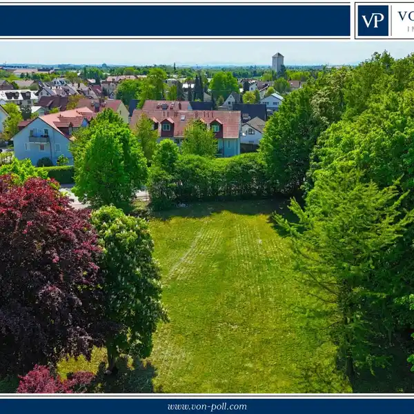 SPACIOUS LOT IN SOUGHT-AFTER LOCATION