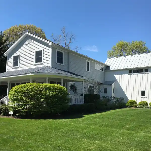 STRIKING FOUR BEDROOM RENTAL