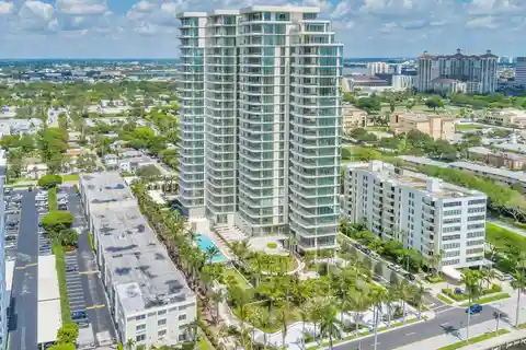 Meticulously Renovated Apartment with Majestic Views