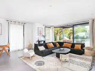Thoughtfully Designed Contemporary Family Home