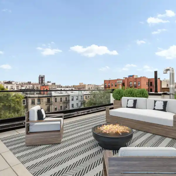 ELEGANT DUPLEX CONDO