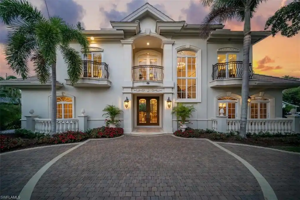 Exquisite British Cayman Inspired Haven