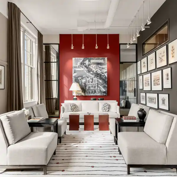 LUXURY PENTHOUSE @ TOP OF QUEEN ANNE HILL