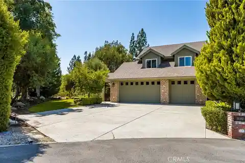 Completely Remodeled Estate on a Peaceful Cul-de-sac