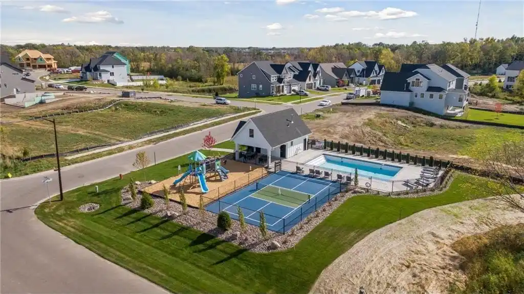 New Construction Blending Luxury and Functionality