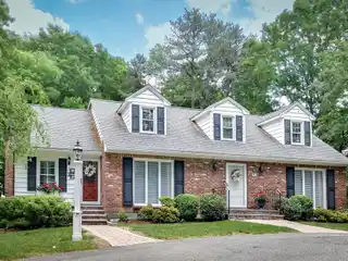 Charming Cape with Orchard Views and Serene Privacy