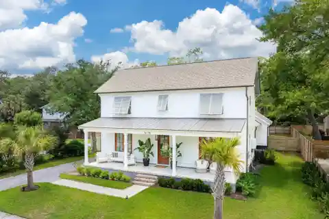 Luxury Living in Old Mt. Pleasant