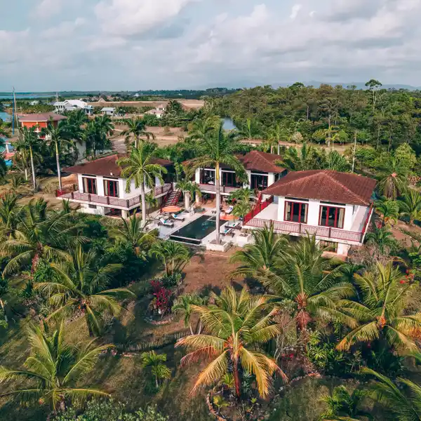LUXURY WATERFRONT VILLA WITH POOL