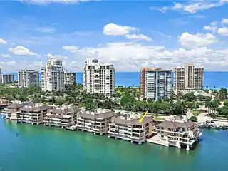 Amazing Park Shore Penthouse with Boat Slip