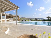LUXURY BEACHFRONT VILLA FOR RENT - MYKONOS ISLAND