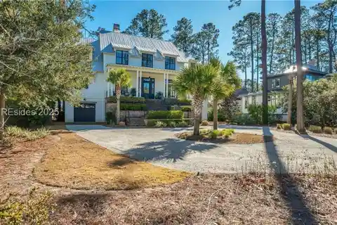 Luxurious Lowcountry Retreat