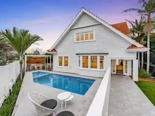 Family Oasis Above St Heliers Beach