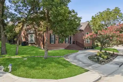 Stylish Home in Coveted Town Creek Neighborhood