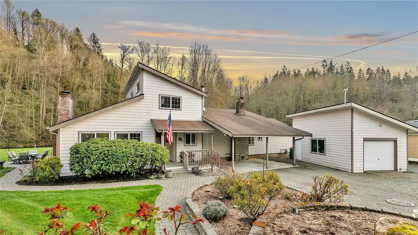 Gorgeous Custom Riverfront Home
