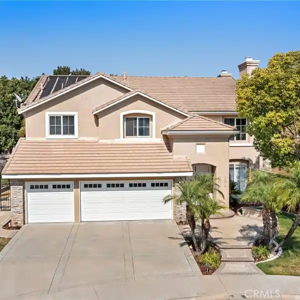 IMPECCABLY MAINTAINED HOME IN EXCLUSIVE CANYON CREST