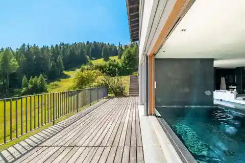 Mountain Residence of Distinction in a Prime Location in Valbella