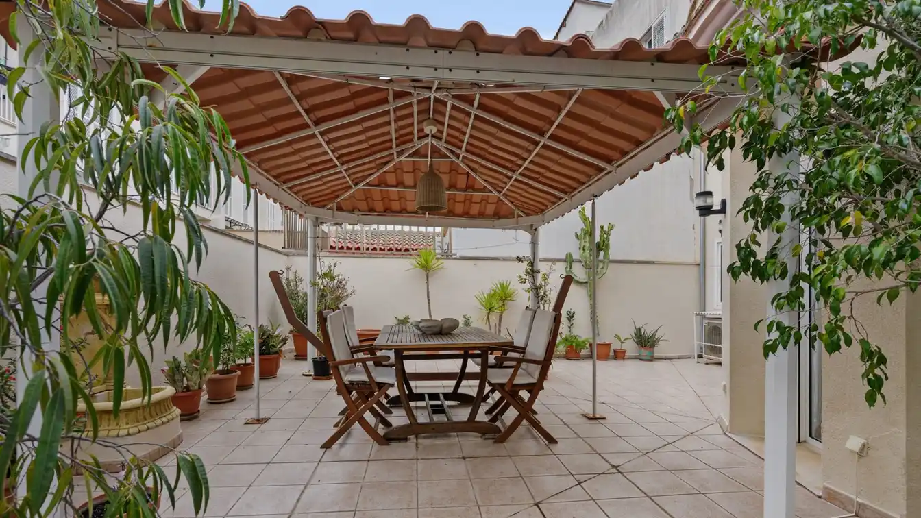 High-quality Terraced House on the Quiet Outskirts of Inca