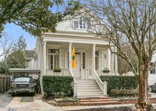 HISTORIC UPTOWN TREASURE STEPS FROM AUDUBON PARK