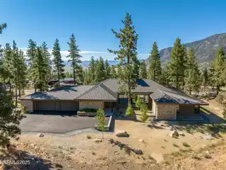 Mountain Retreat Above the Carson Valley