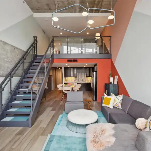 UNPARALLELED TOP-FLOOR TWO BEDROOM CONDO