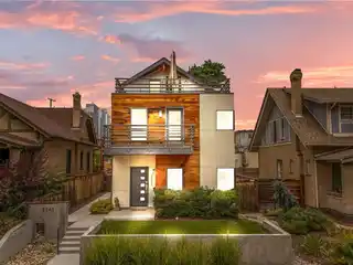 Stunning Modern Half Duplex